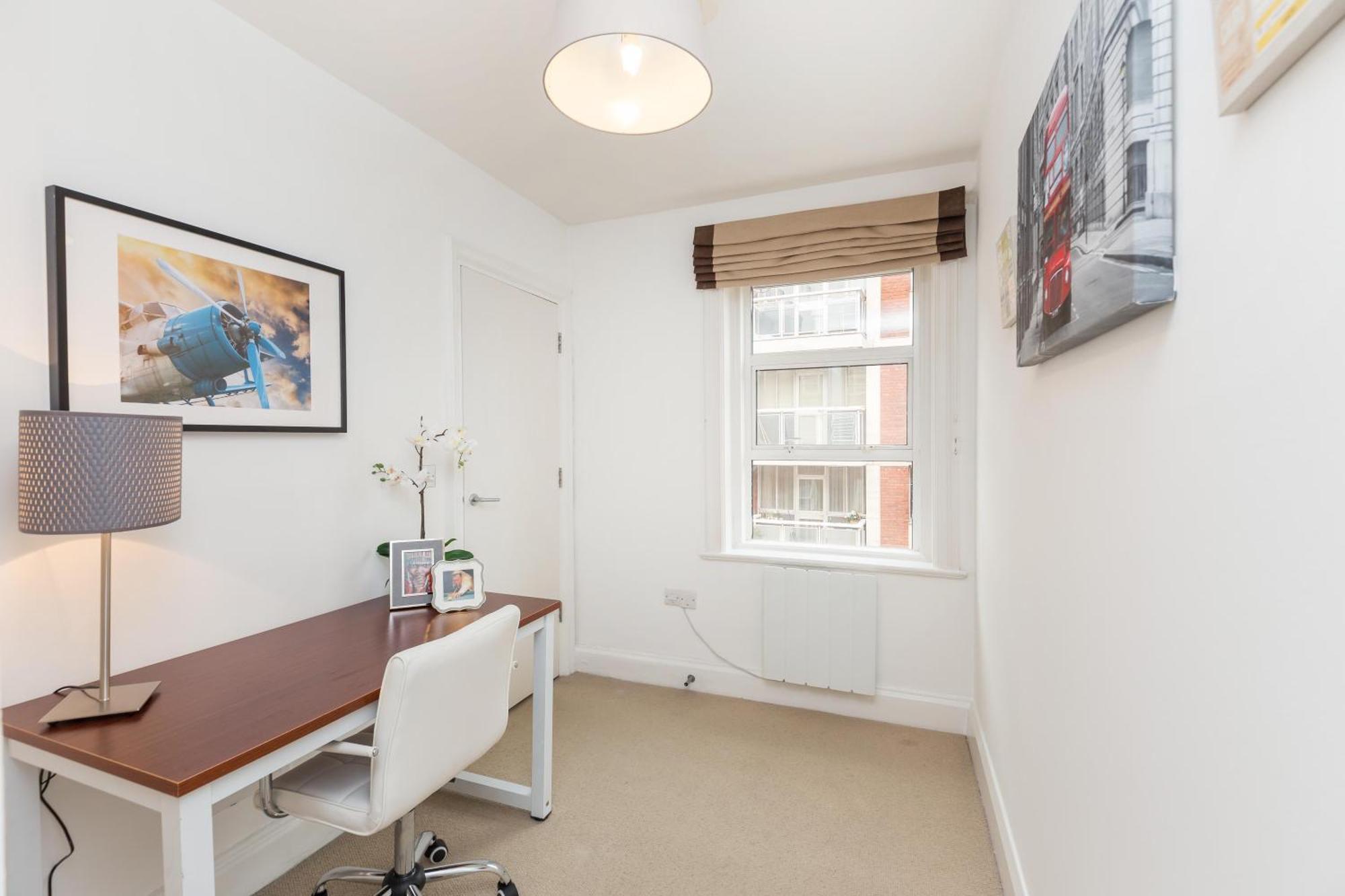 Picton 2Br Apartment - Prime Location & Comfort 런던 외부 사진